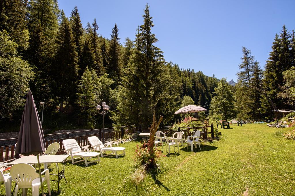 שמפולוק Hotel Genzianella מראה חיצוני תמונה